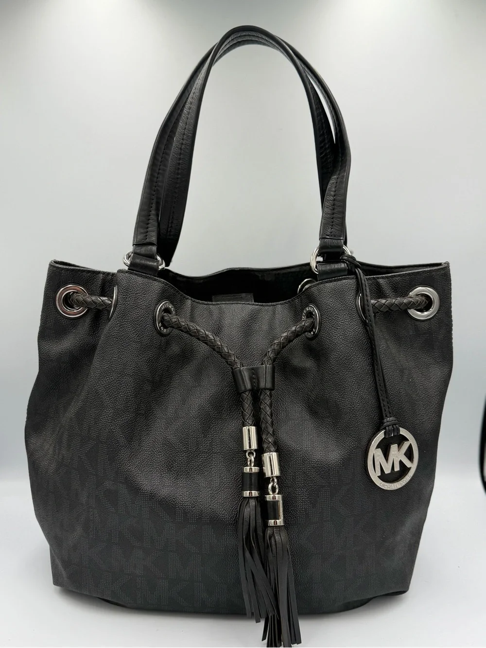 Michael Kors Black Shoulder Drawstring Tote with Tassel  and Wallet (pre owned)